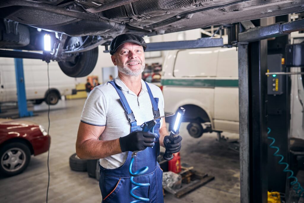 Bilverksatad mekaniker bokföring